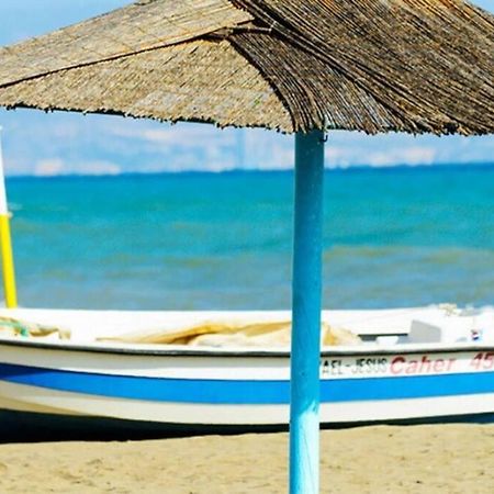 Calmahouse Carihuela Lägenhet Torremolinos Exteriör bild